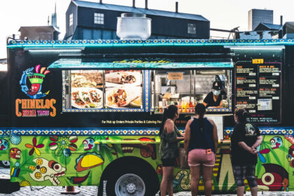 Food truck : pourquoi le covering sur mesure est devenu un outil de différenciation à part entière